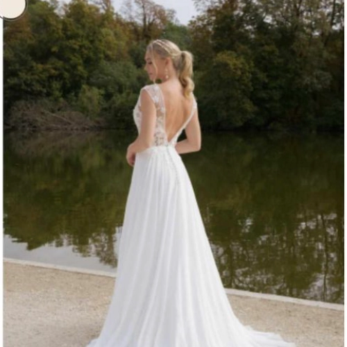 Robe de mariée coupe en A