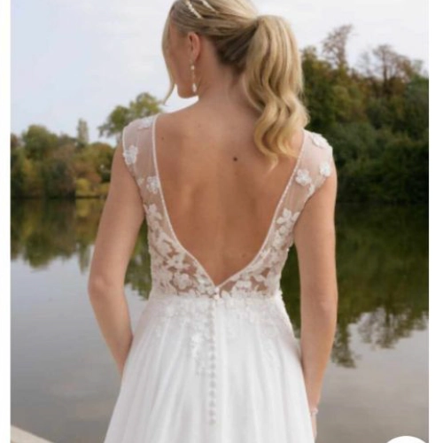 Robe de mariée coupe en A